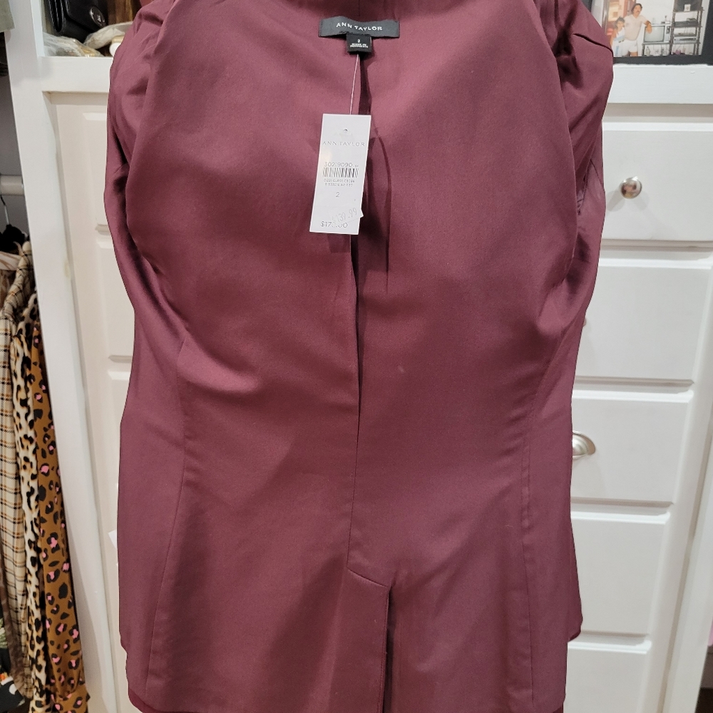 NWT Ann Taylor Burgundy Suit - Picture 6 of 16